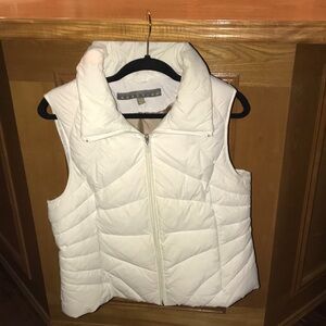 Kenneth Cole Reaction Women’s White Down Puffer Vest - XL